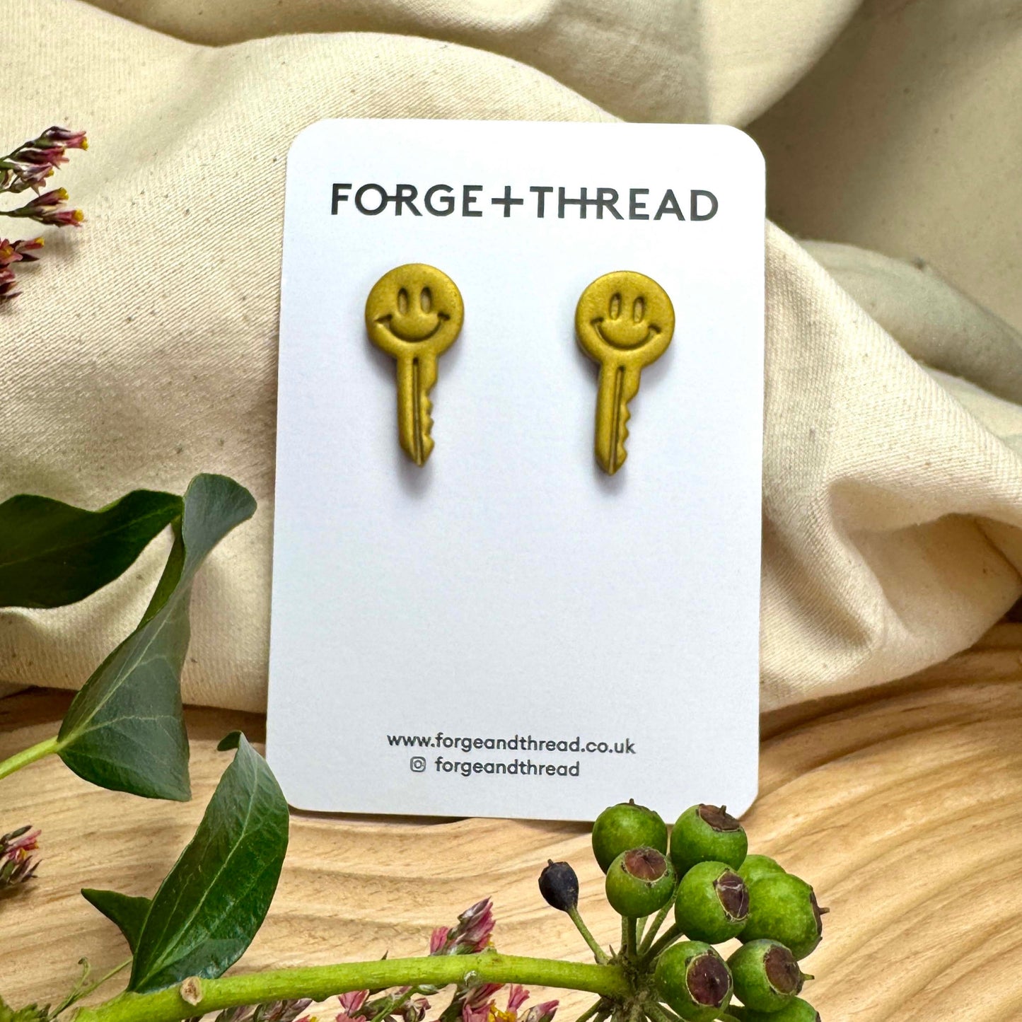 GOLD KEY STUDS