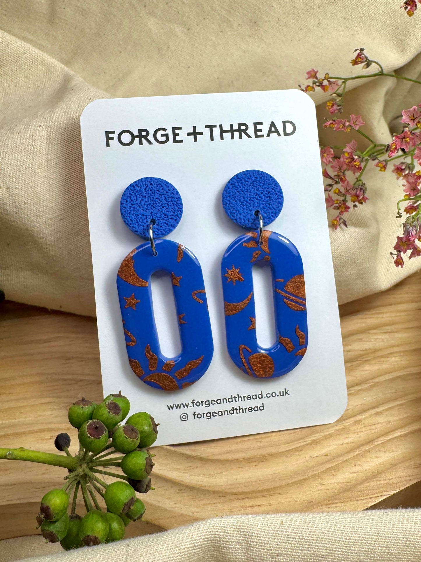 BLUE NIGHT SKY OVAL EARRINGS