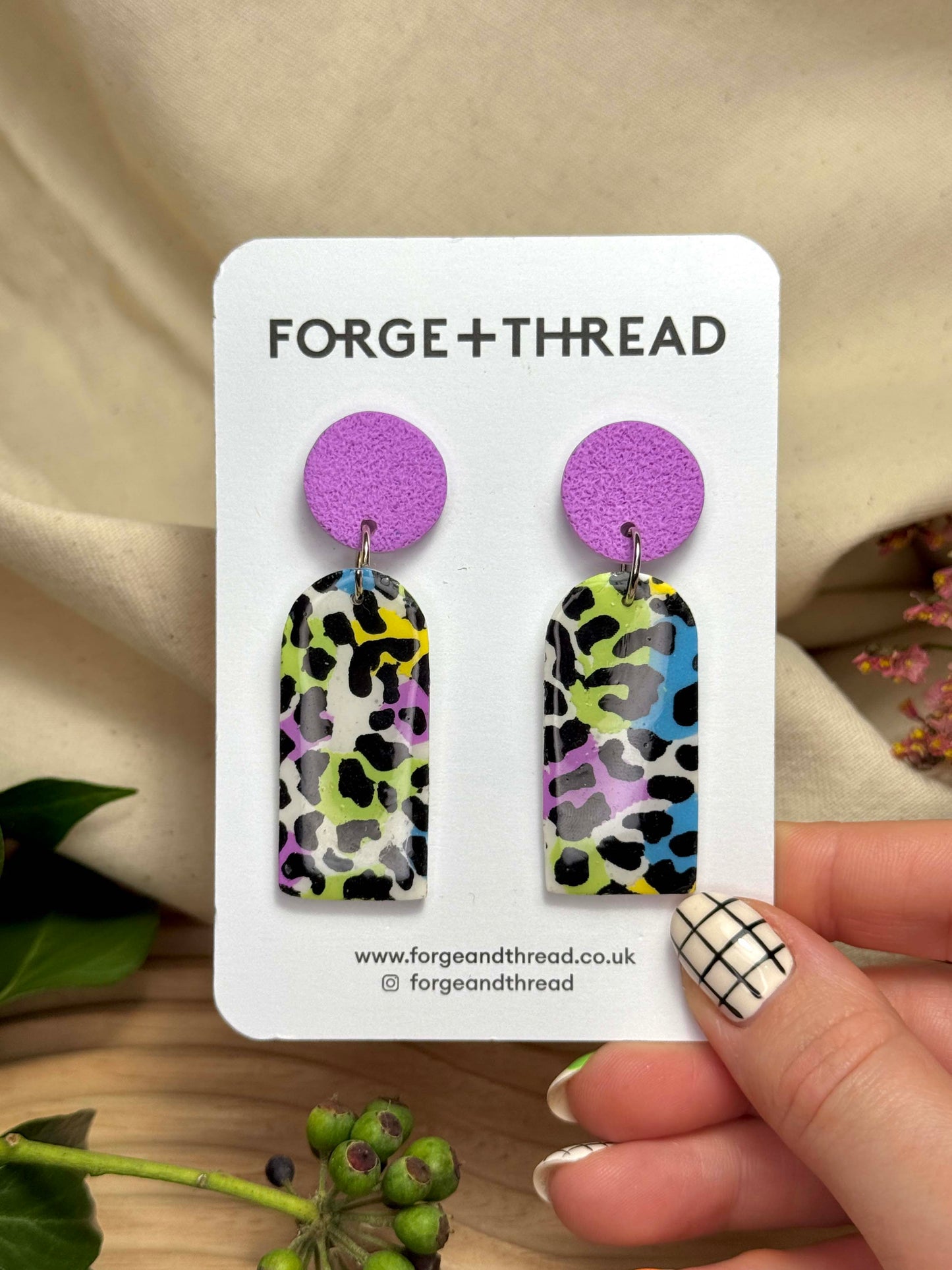 MULTICOLOUR LEOPARD PATTERN LONG ARCH EARRINGS