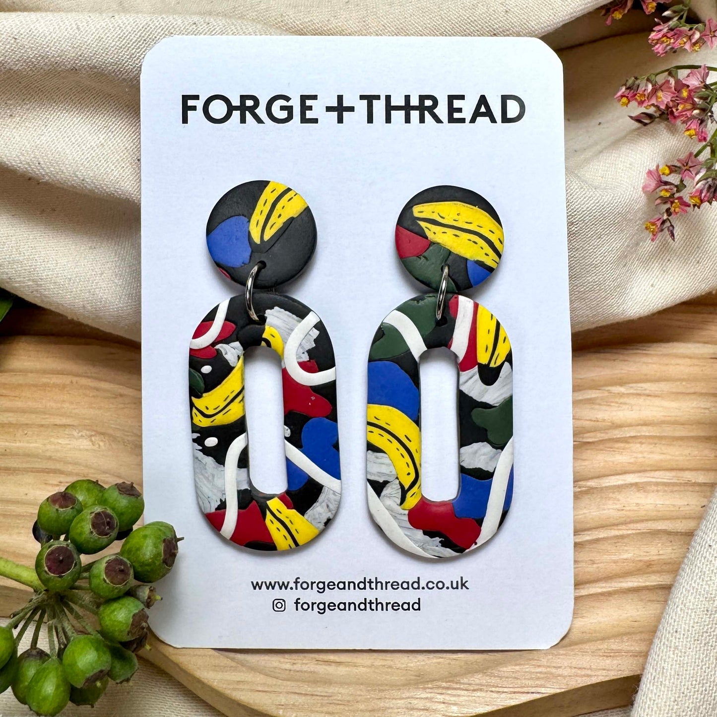 F+T POP ART BANANA OVAL EARRINGS