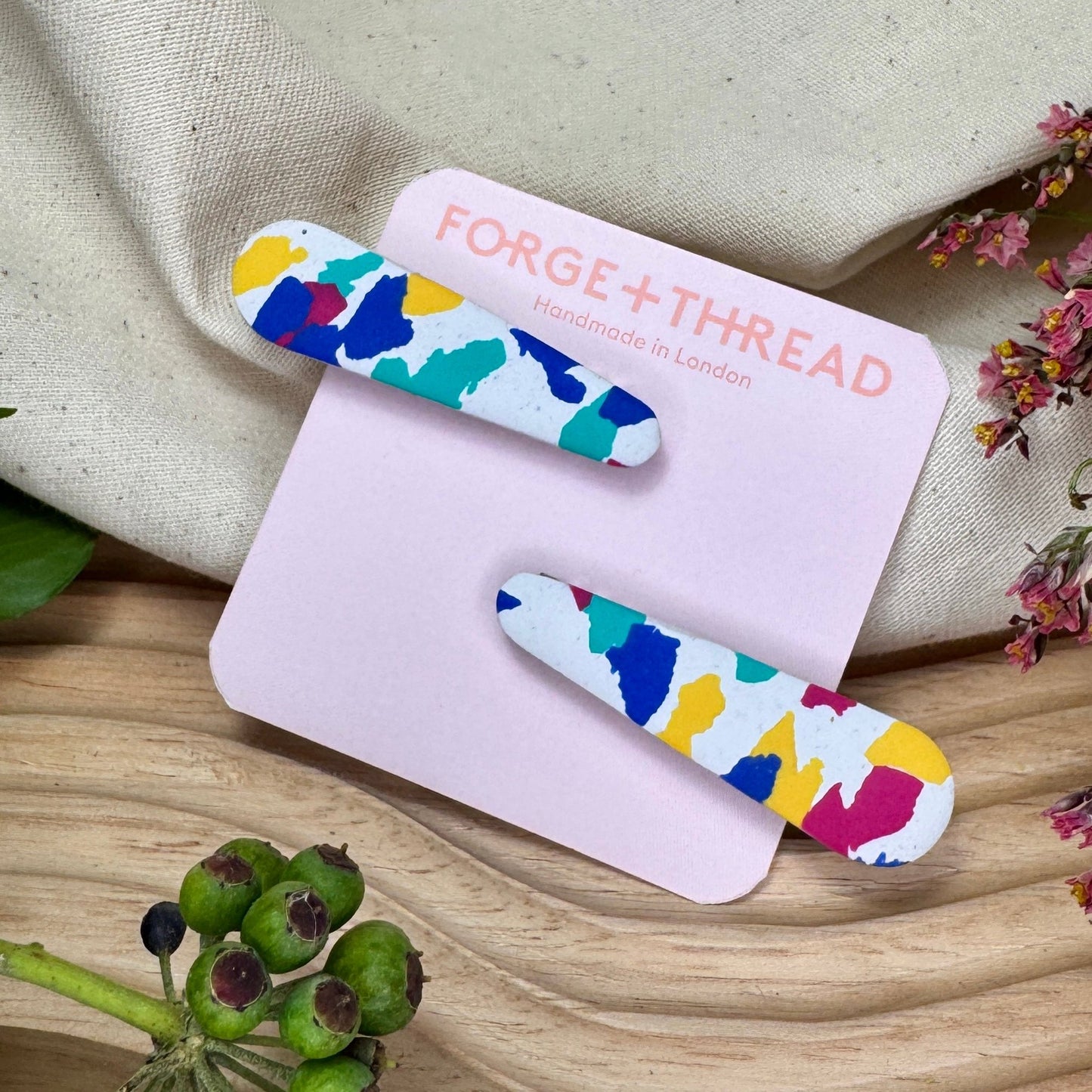 WHITE TERRAZZO HAIR SLIDES