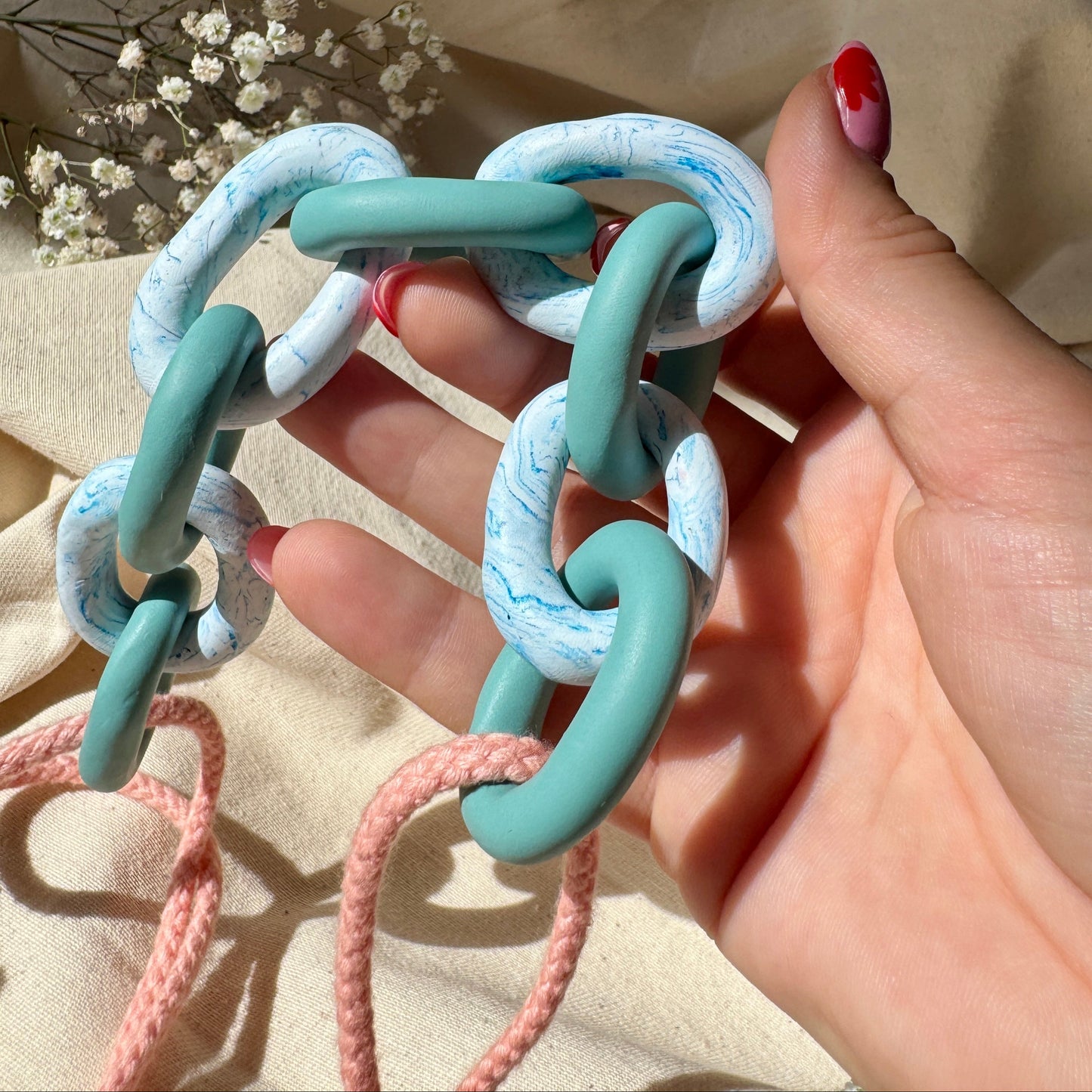 DEEP TURQUOISE AND MARBLE CHUNKY LINK NECKLACE