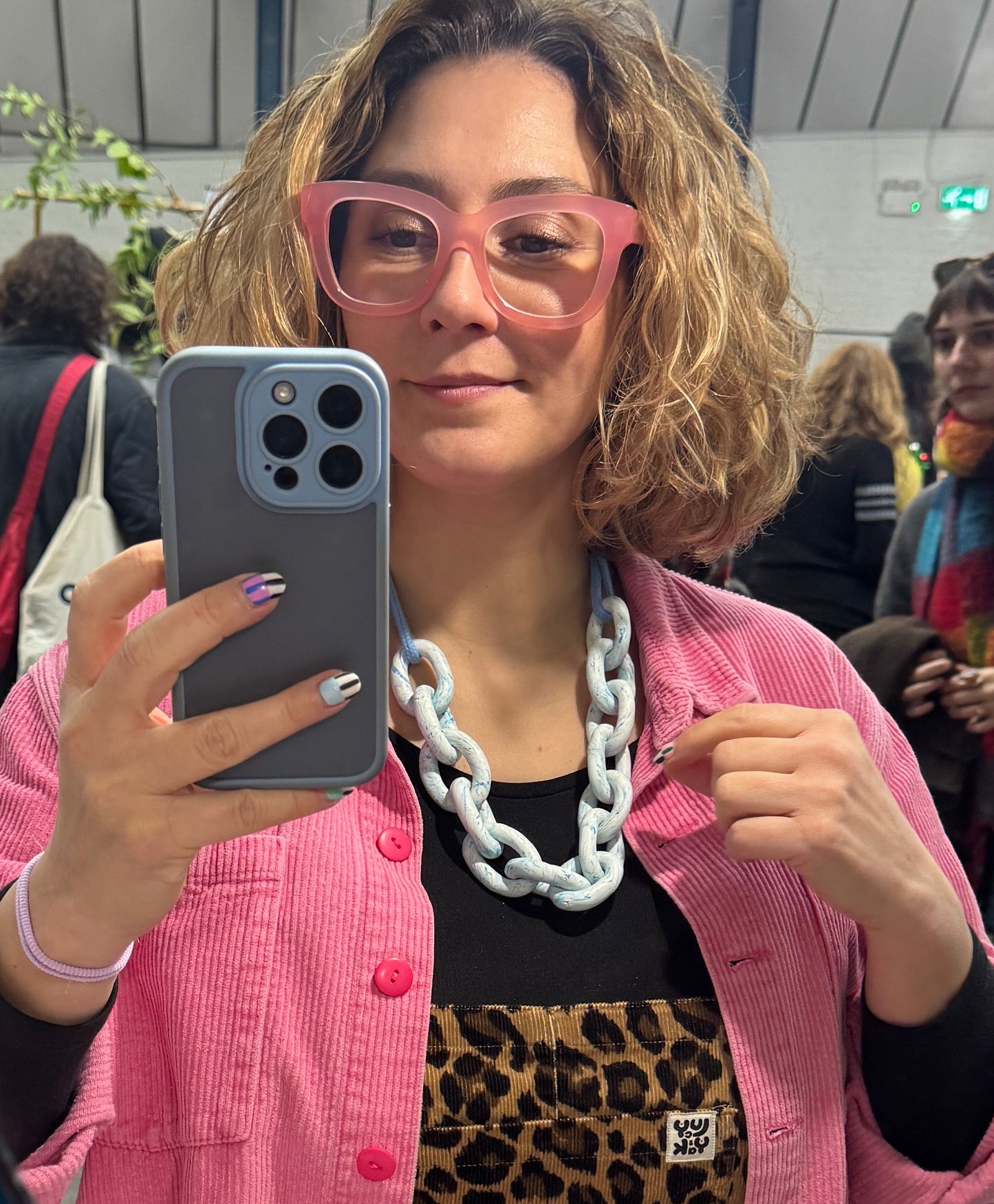 BLUE & WHITE MARBLED CHUNKY LINK NECKLACE