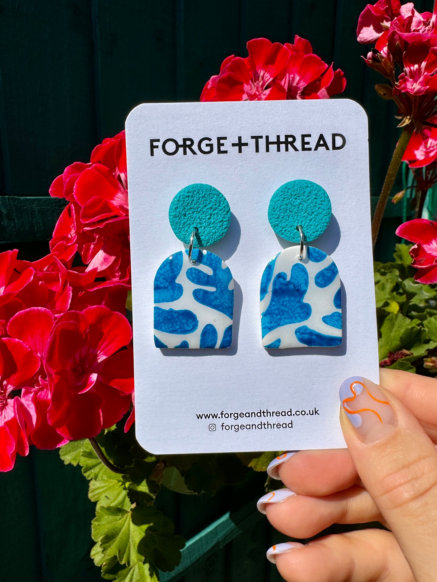 BLUE MATISSE SMALL ARCH EARRINGS