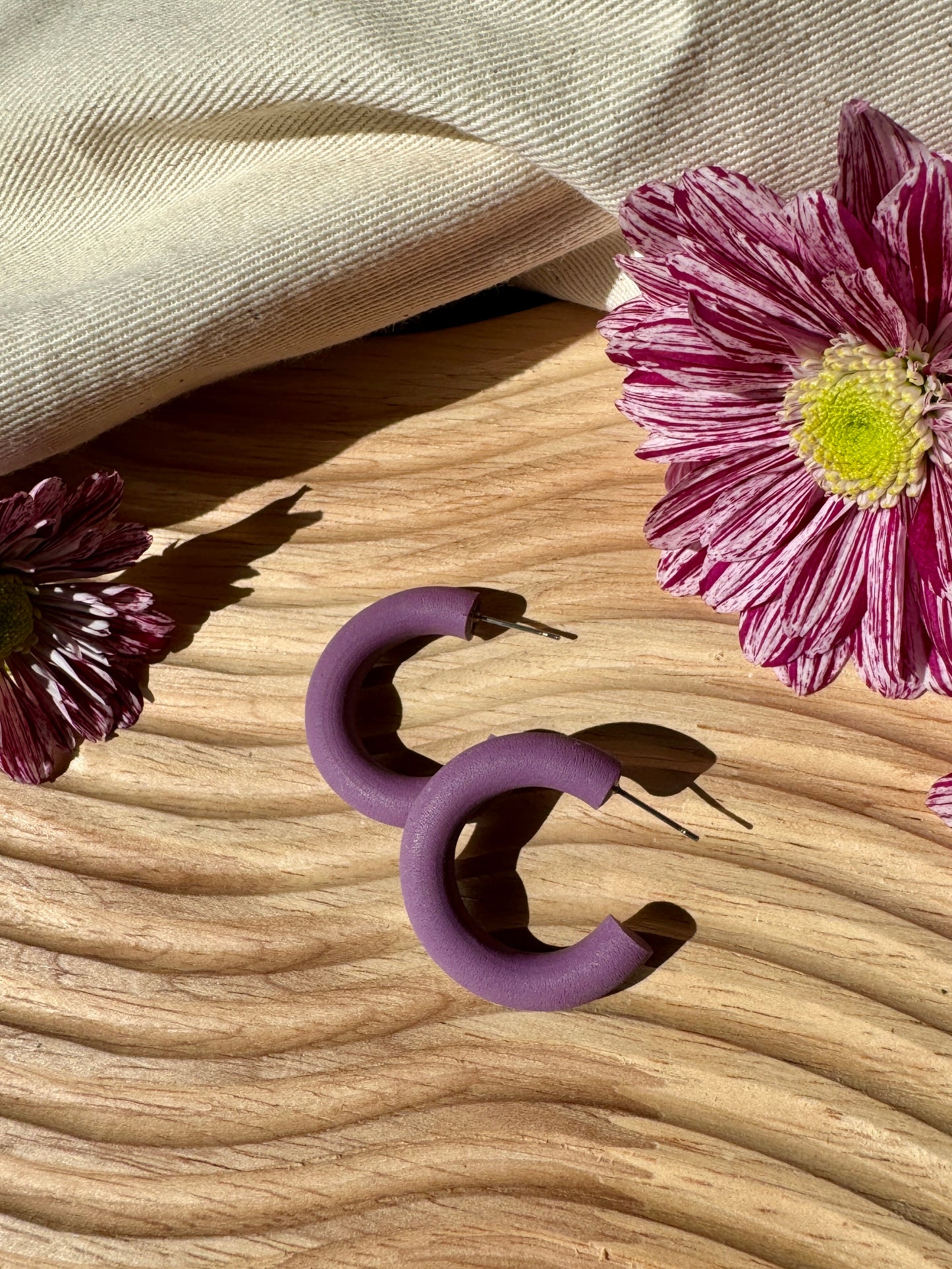 SMOOTH BLUEBERRY HOOPS