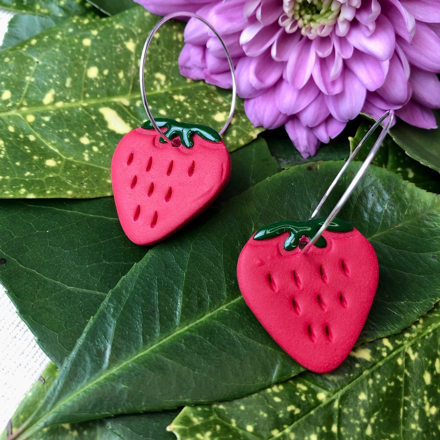 STRAWBERRY FRUIT EARRINGS