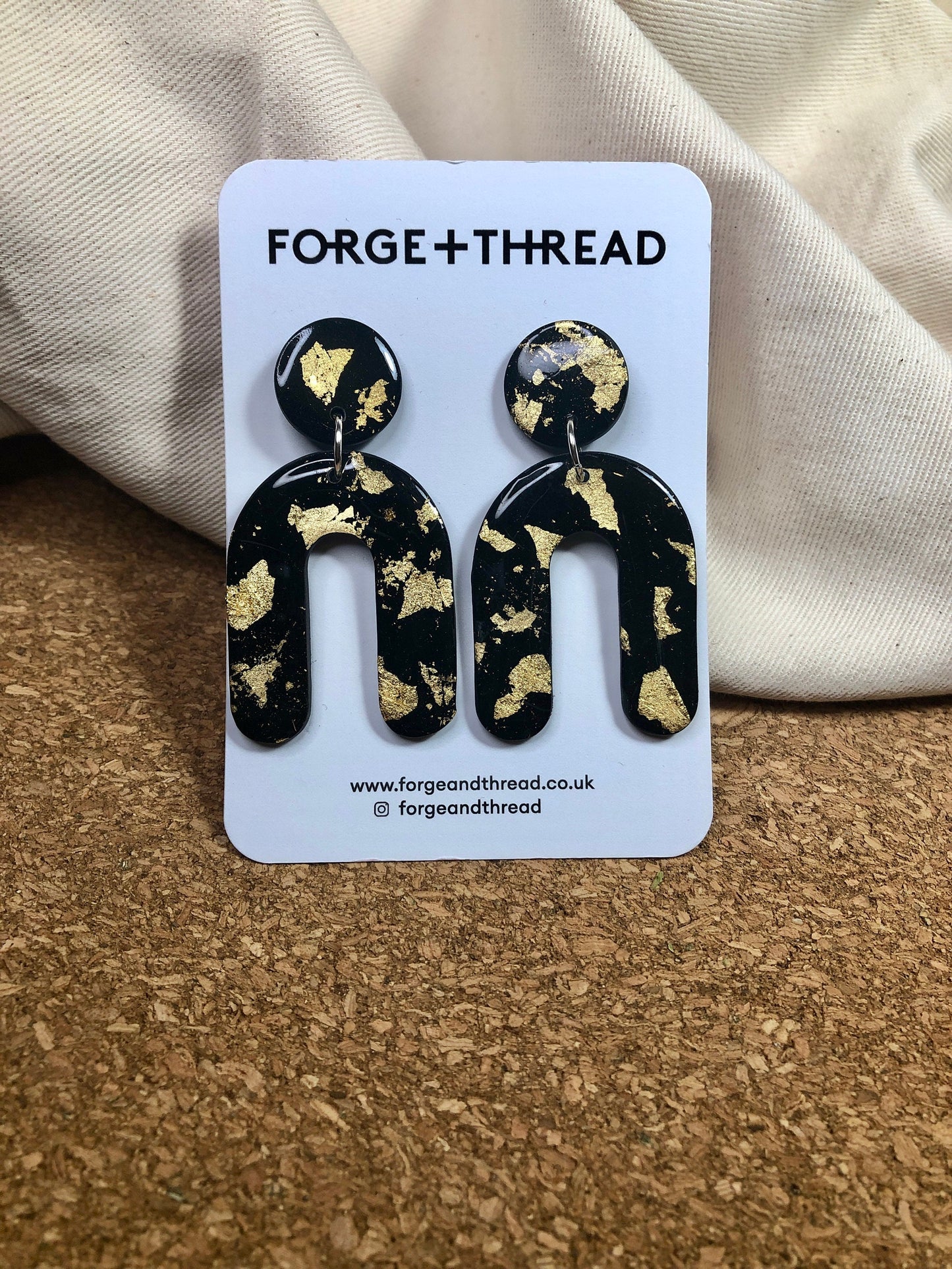 GOLD LEAF ROUNDED ARCH EARRINGS