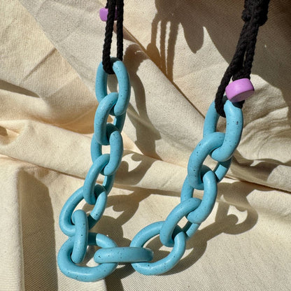 BLUE SPECKLE CHUNKY LINK NECKLACE