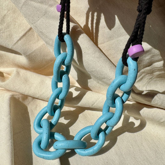 BLUE SPECKLE CHUNKY LINK NECKLACE