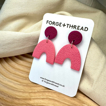 PINK TEXTURED ARC EARRINGS