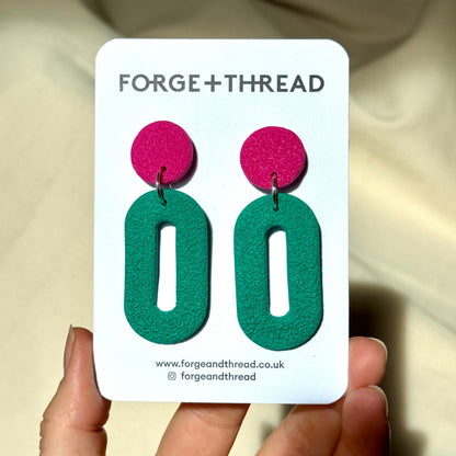 GREEN TEXTURED OVAL DROP EARRINGS