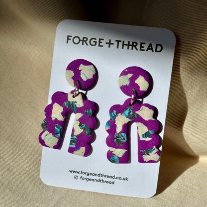 PURPLE TERRAZZO SCALLOPED ARCH EARRINGS