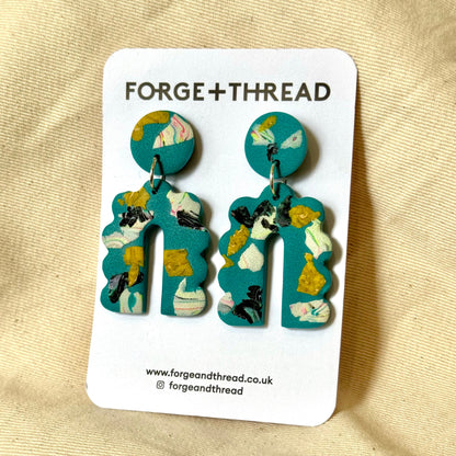 GREEN TERRAZZO SCALLOPED ARCH EARRINGS