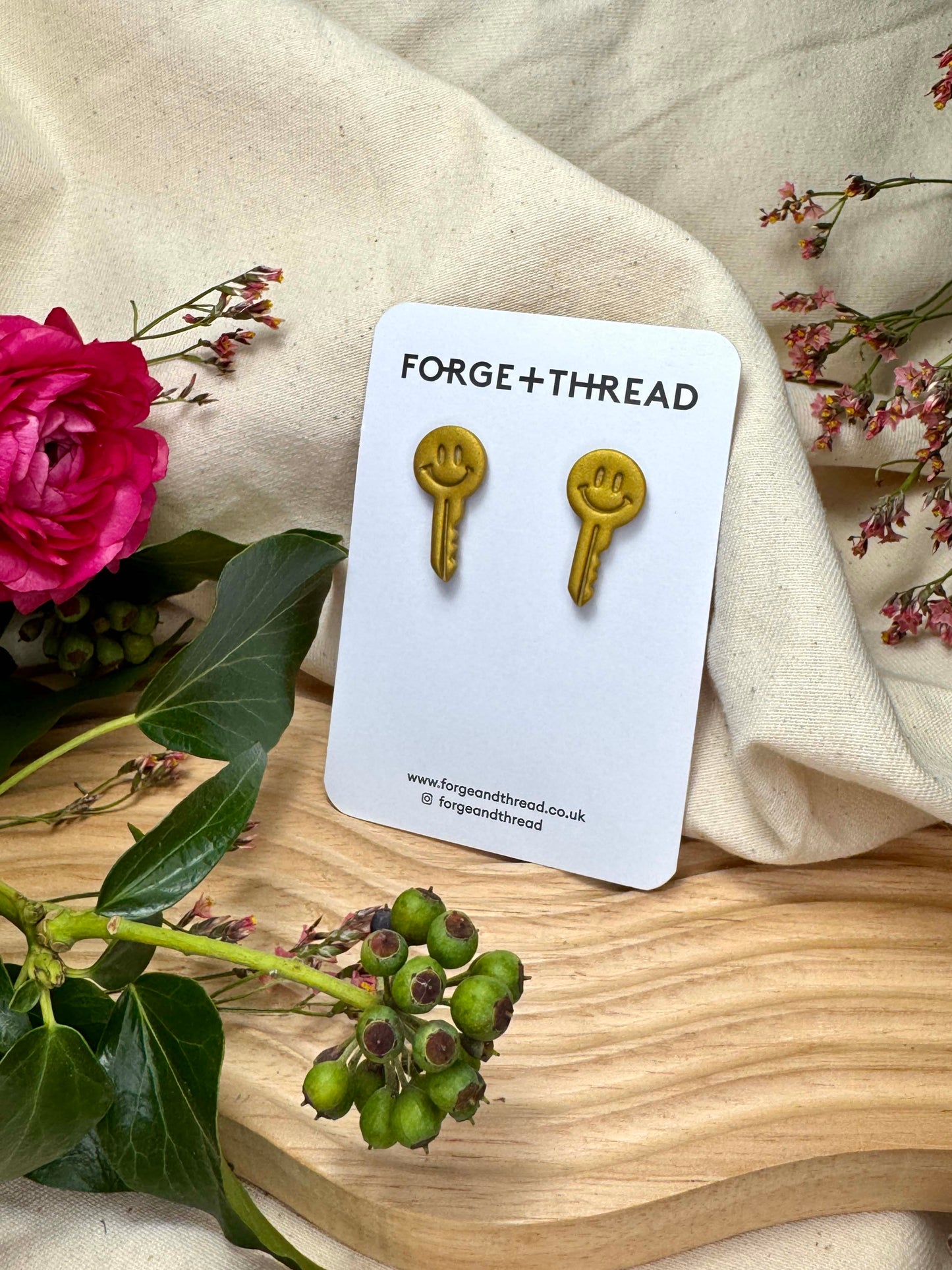 GOLD KEY STUDS