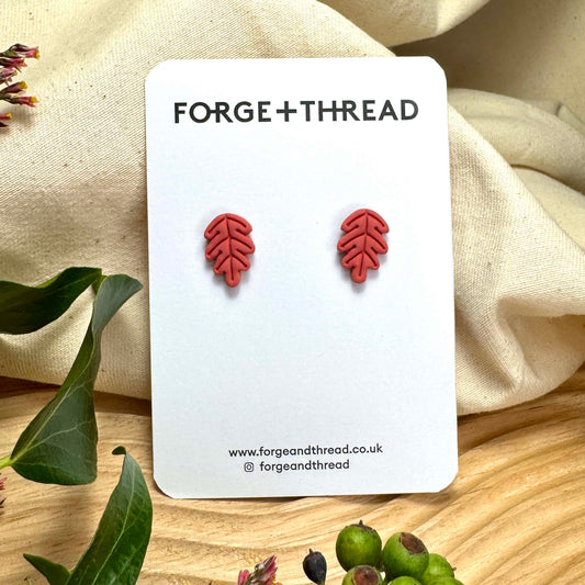 AUTUMN RED OAK LEAF STUDS