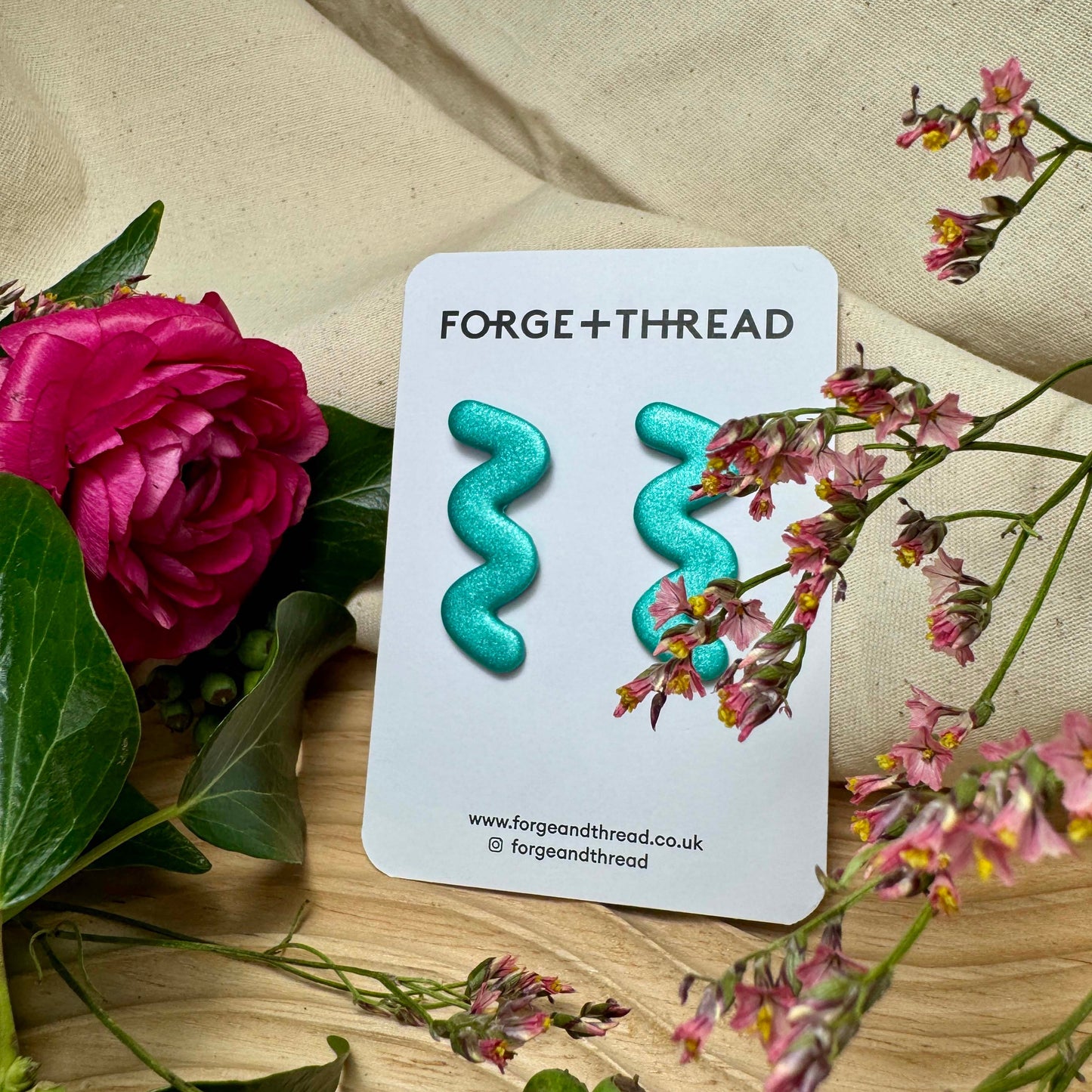 TURQUOISE BLUE WIGGLE EARRINGS