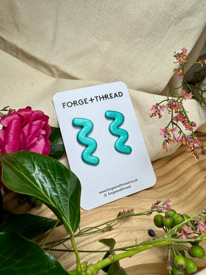 TURQUOISE BLUE WIGGLE EARRINGS