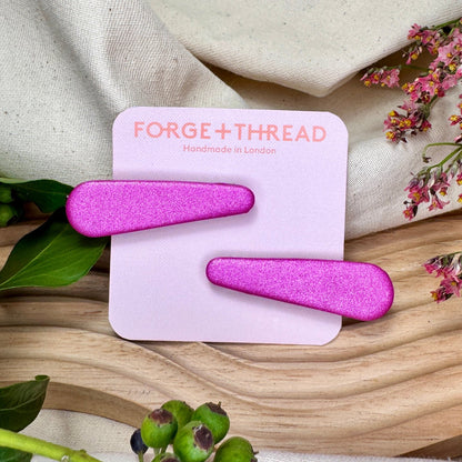 PINK METALLIC HAIR SLIDES