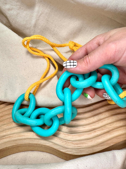 TURQUOISE SPECKLE CHUNKY LINK NECKLACE