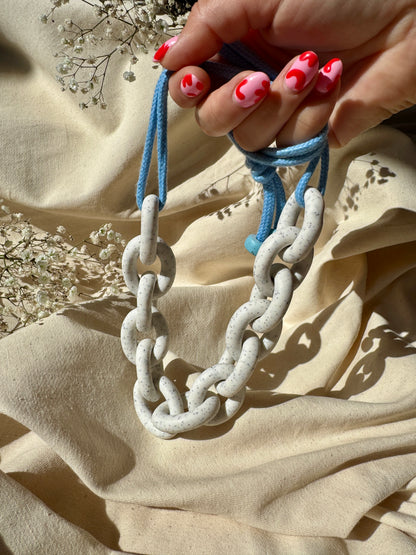 WHITE SPECKLE CHUNKY LINK NECKLACE