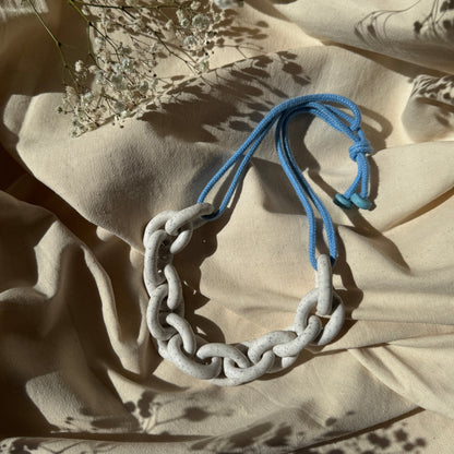 WHITE SPECKLE CHUNKY LINK NECKLACE