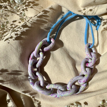 PURPLE & WHITE MARBLED CHUNKY LINK NECKLACE