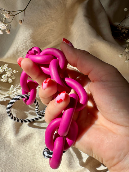 FUCHSIA PINK CHUNKY LINK NECKLACE