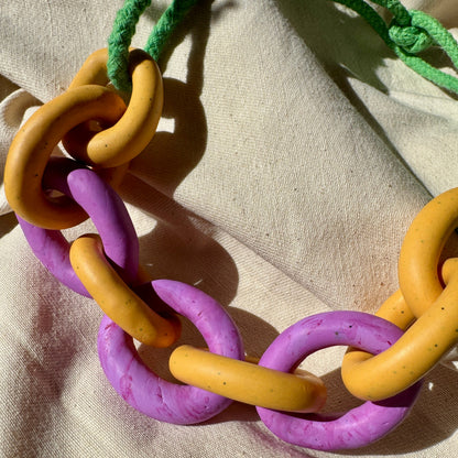 SPECKLE OCHRE & MARBLED PURPLE CHUNKY LINK NECKLACE