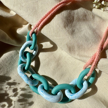 DEEP TURQUOISE AND MARBLE CHUNKY LINK NECKLACE
