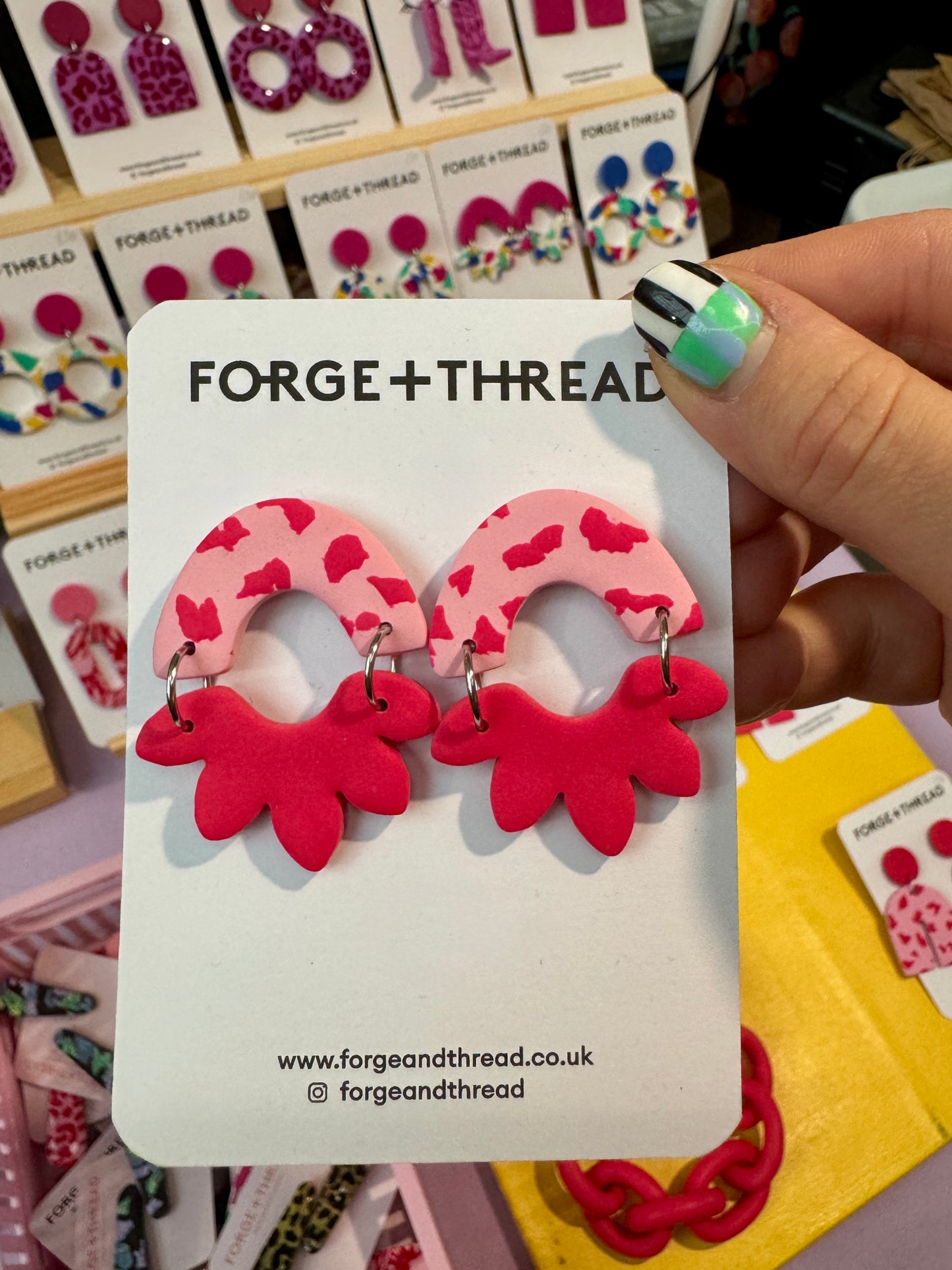 MAISY EARRING - PINK SPECKLED