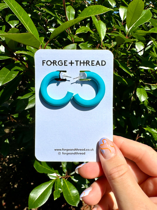 AQUA SMOOTH HOOP EARRINGS