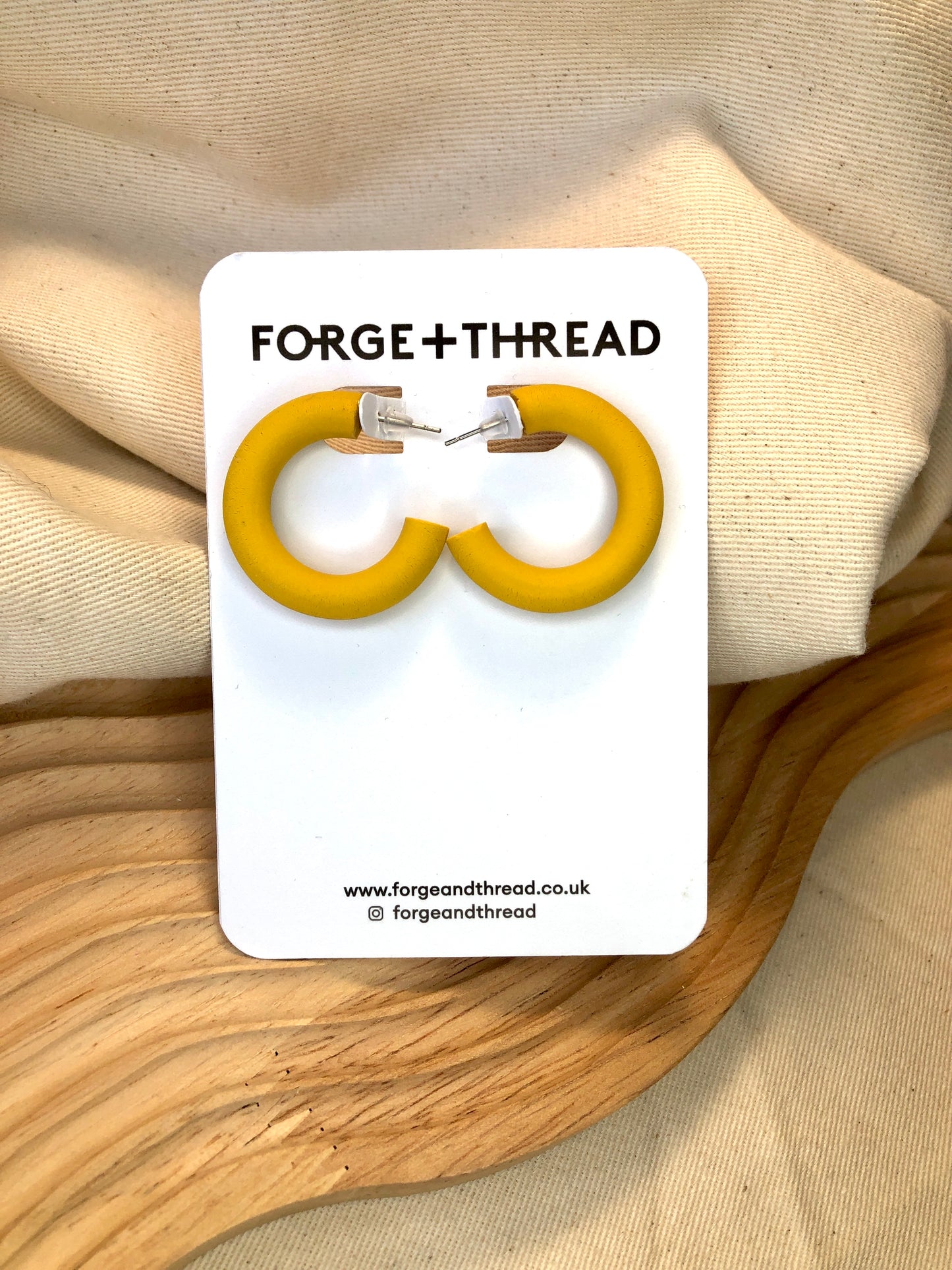 SMOOTH MUSTARD HOOPS