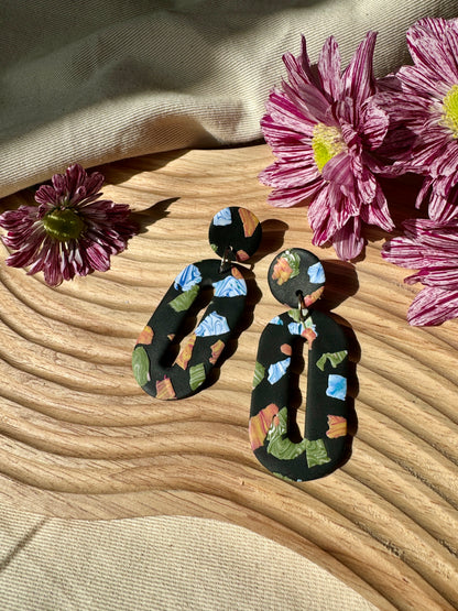 BLACK TERRAZZO OVAL EARRINGS