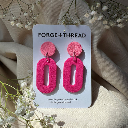 FUCHSIA & PINK TEXTURED OVAL DROP EARRINGS