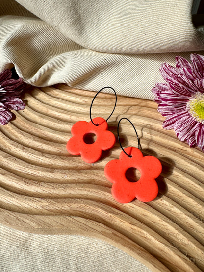 NEON ORANGE SPECKLE FLOWER WIRE EARRINGS