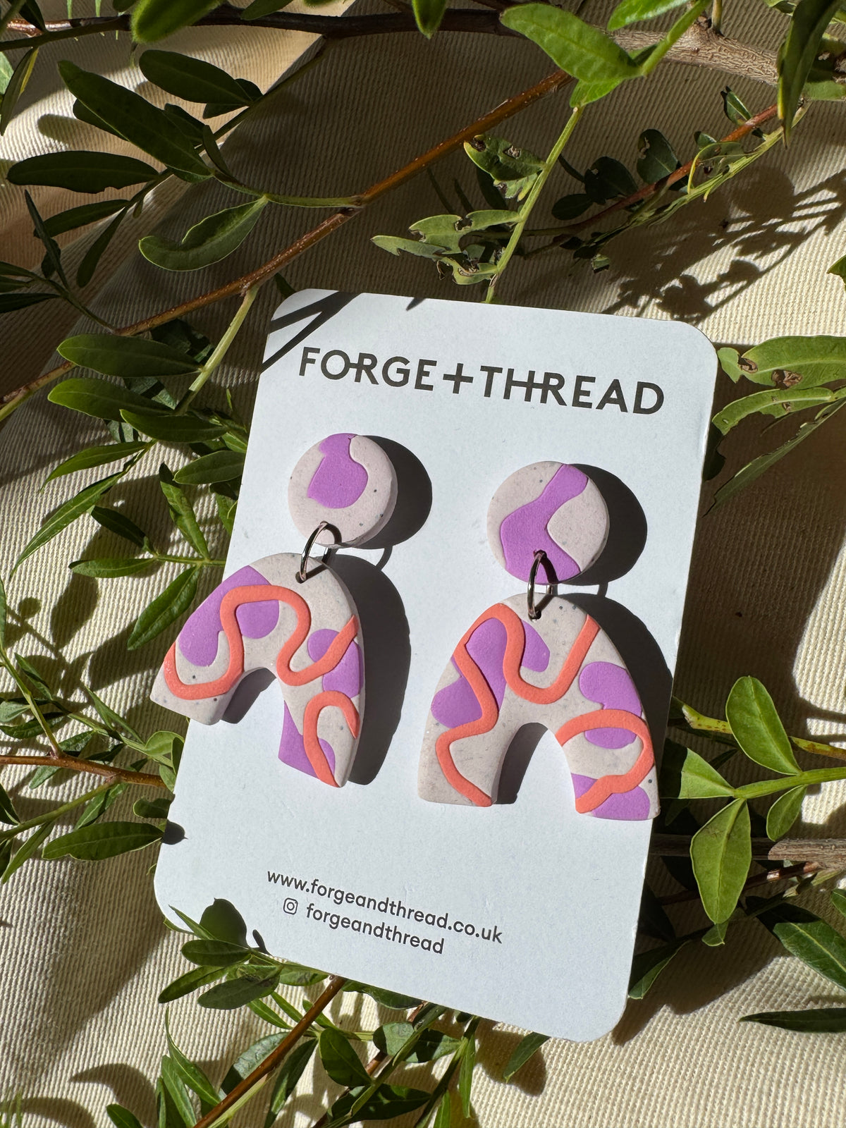 LILAC & PEACH WIGGLE ARC EARRINGS