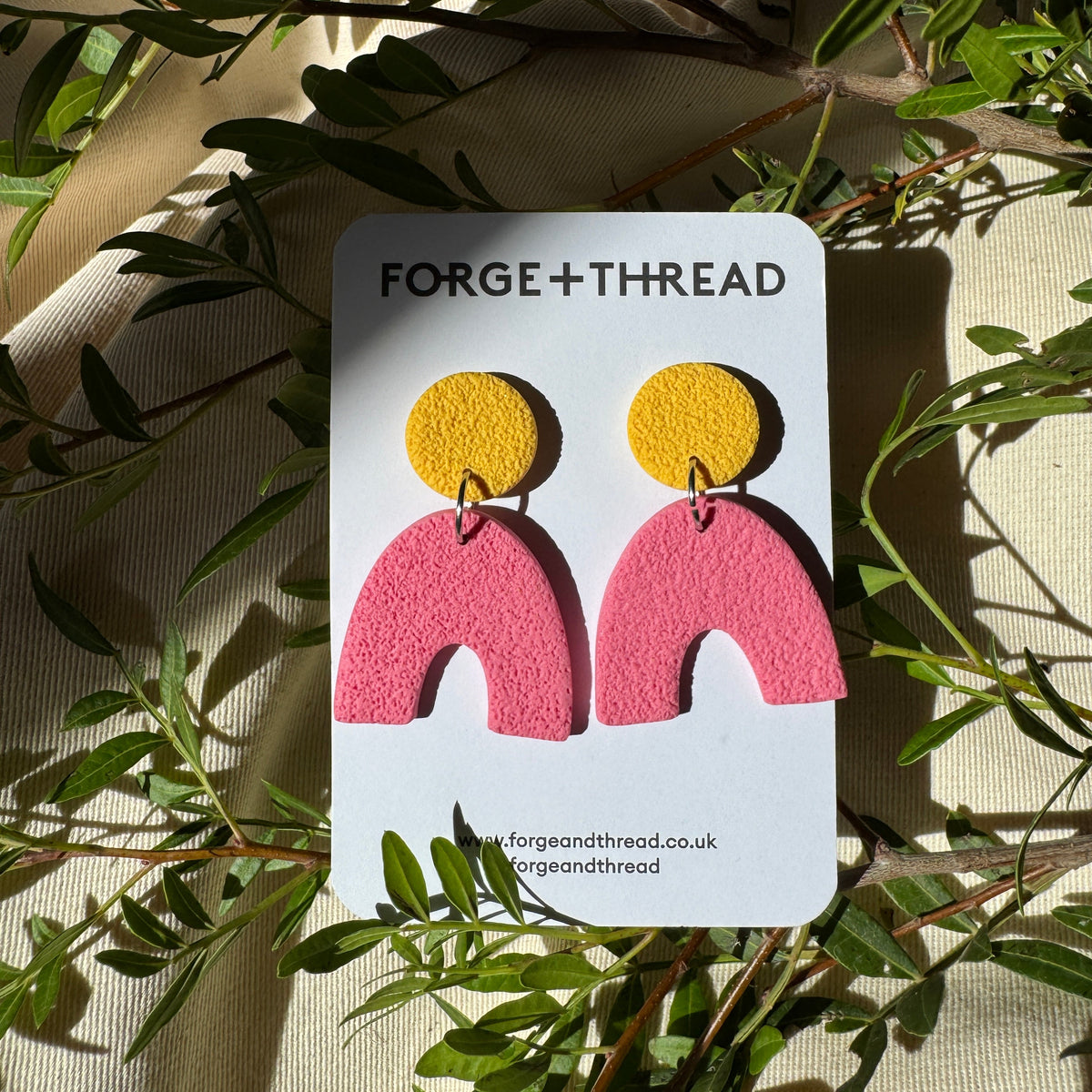PINK TEXTURED ARC EARRINGS