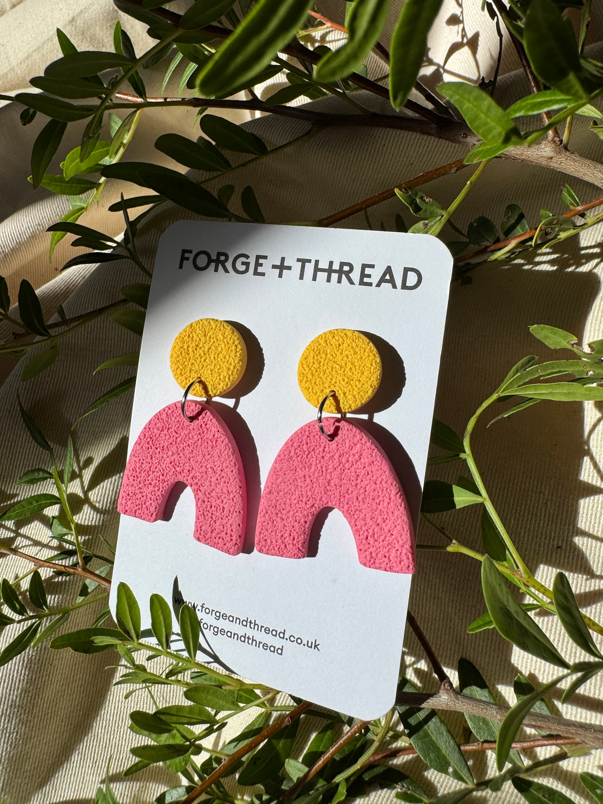 PINK TEXTURED ARC EARRINGS