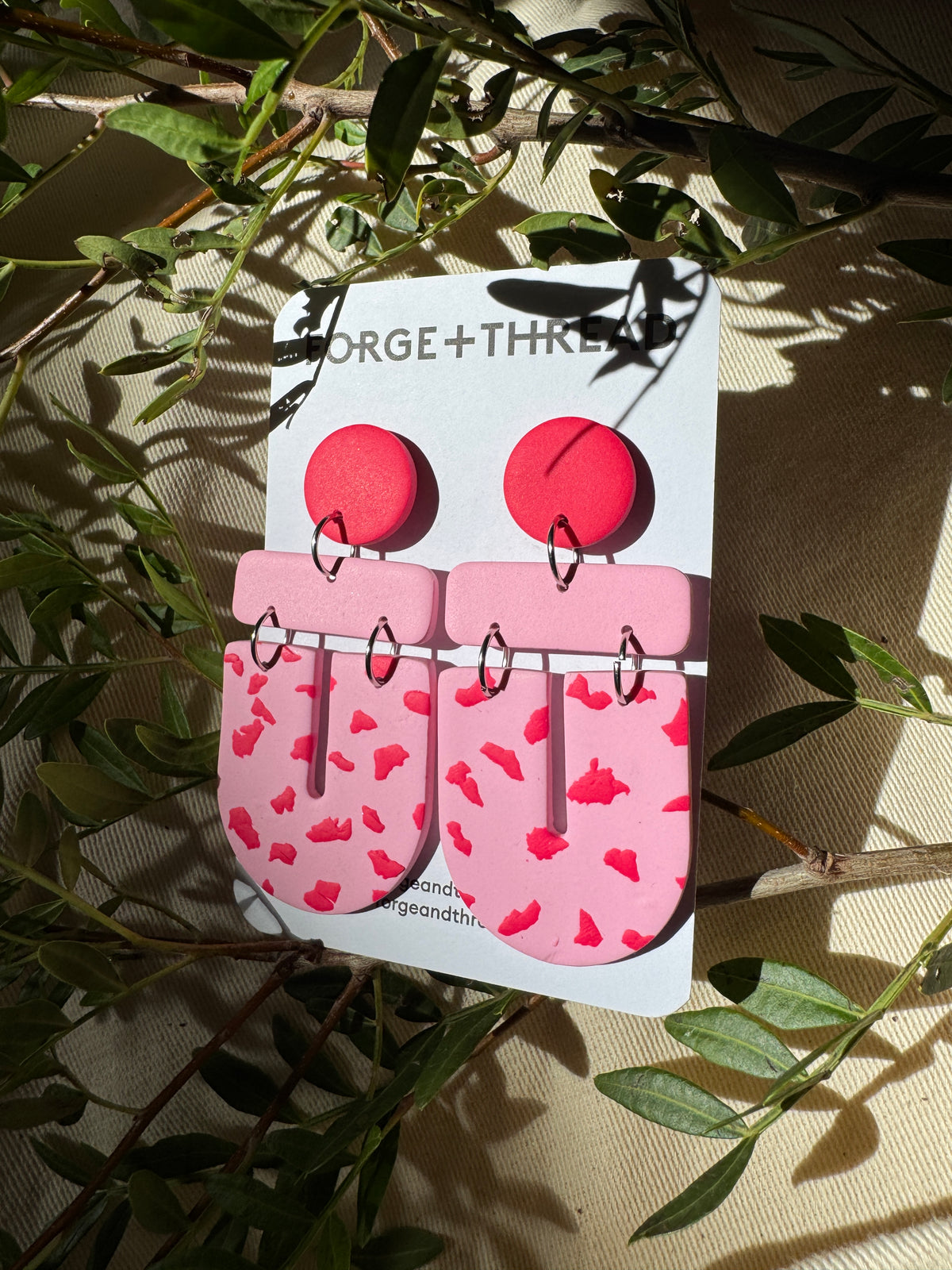 LARGE PINK & RED SPECKLE 3 PIECE EARRINGS
