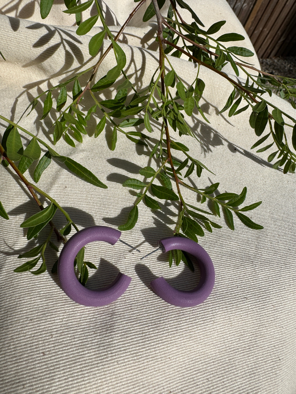 SMOOTH MAUVE HOOPS