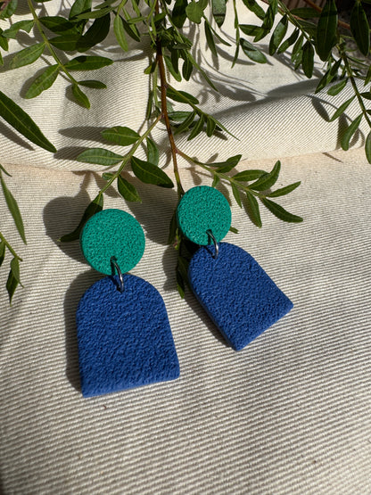 BLUE TEXTURED SMALL ARCH EARRINGS
