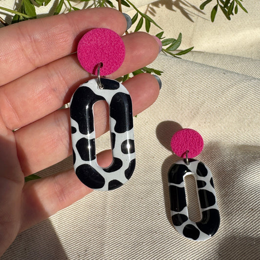 COW OVAL DROP EARRINGS