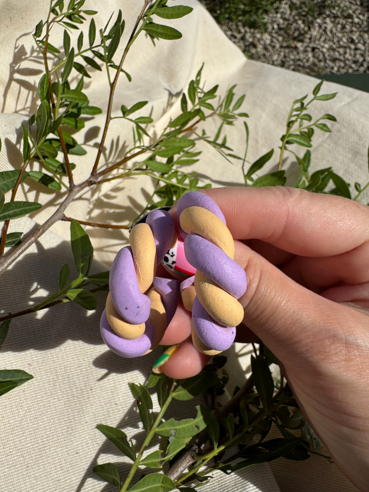 SMALL LILAC & ORANGE TWISTED FLUMP HOOPS