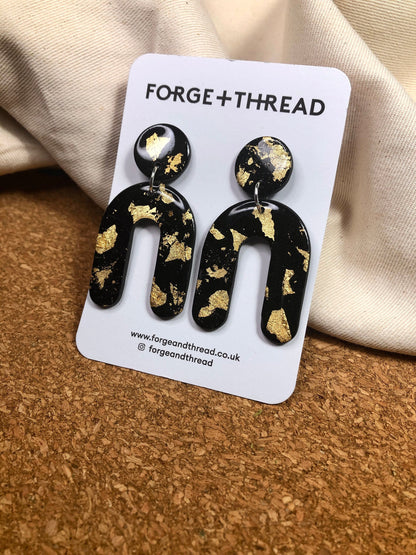 GOLD LEAF ROUNDED ARCH EARRINGS